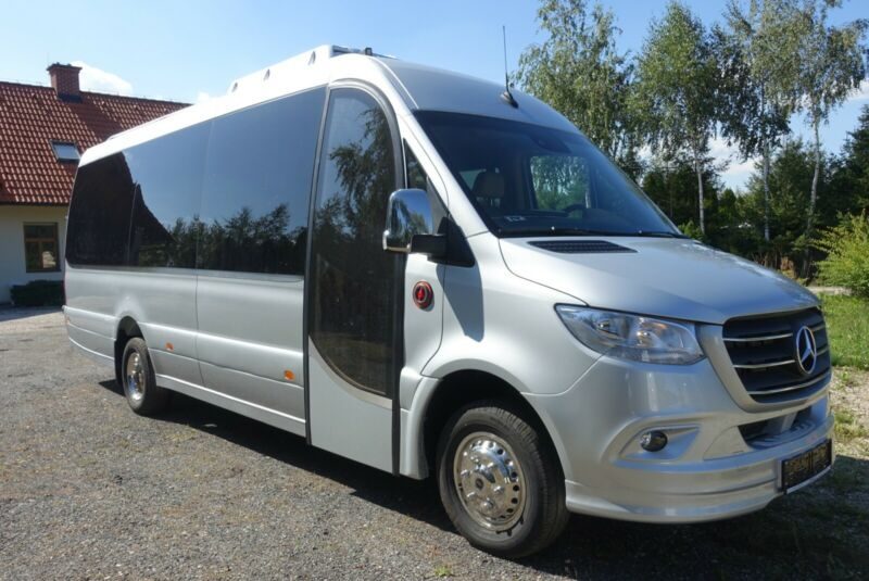 Servizi Mini Bus 19 persone